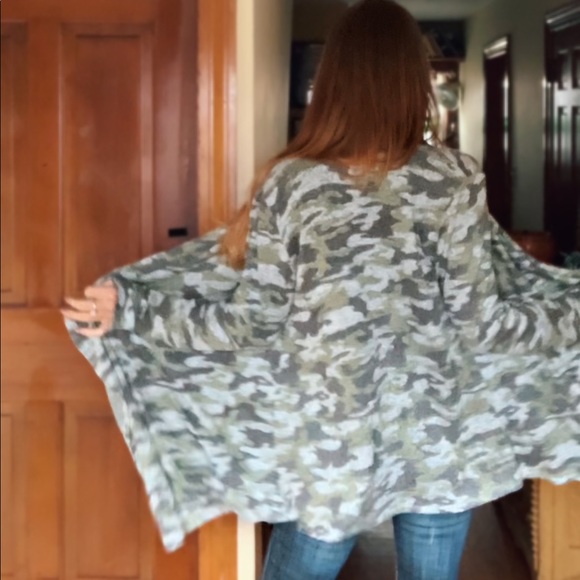 Bat Wing Asymmetrical Top - Picture 8 of 16